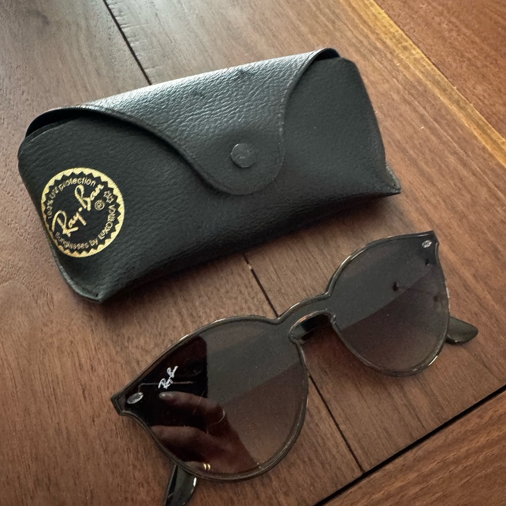 Ray-Ban Sunglasses